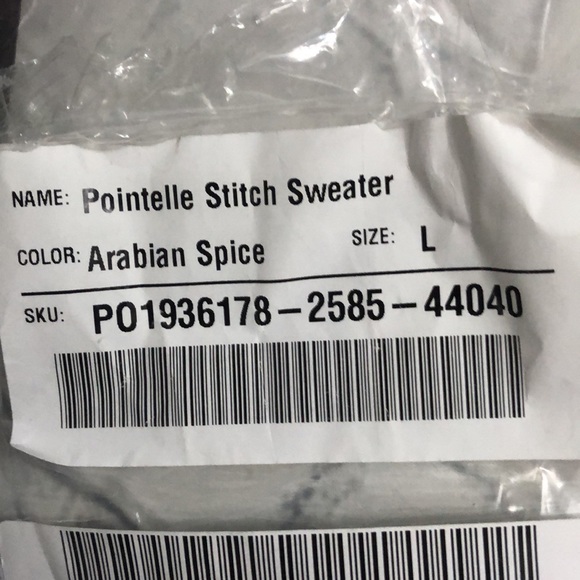 Cropped V Neck Puffy Belled Sleeve - Picture 11 of 12